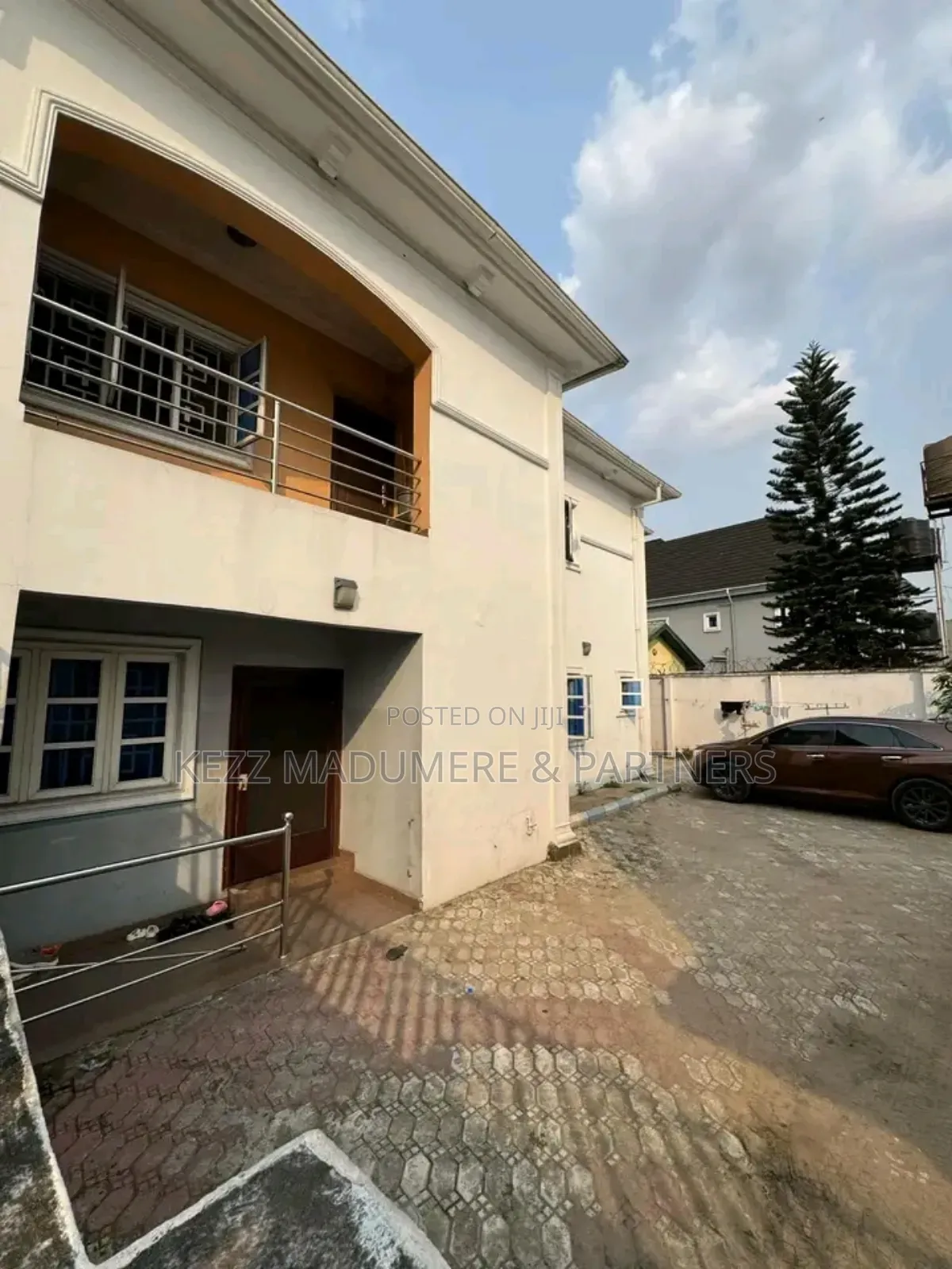9bdrm Duplex in Rumudara , Port, Rumuodara for sale in Rumuodara