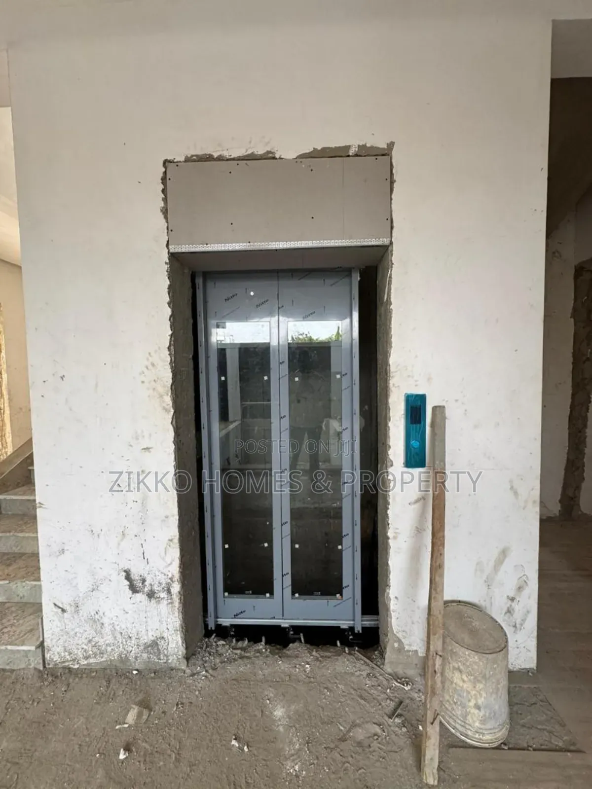 5bdrm Duplex in Ikoyi for sale in Old Ikoyi