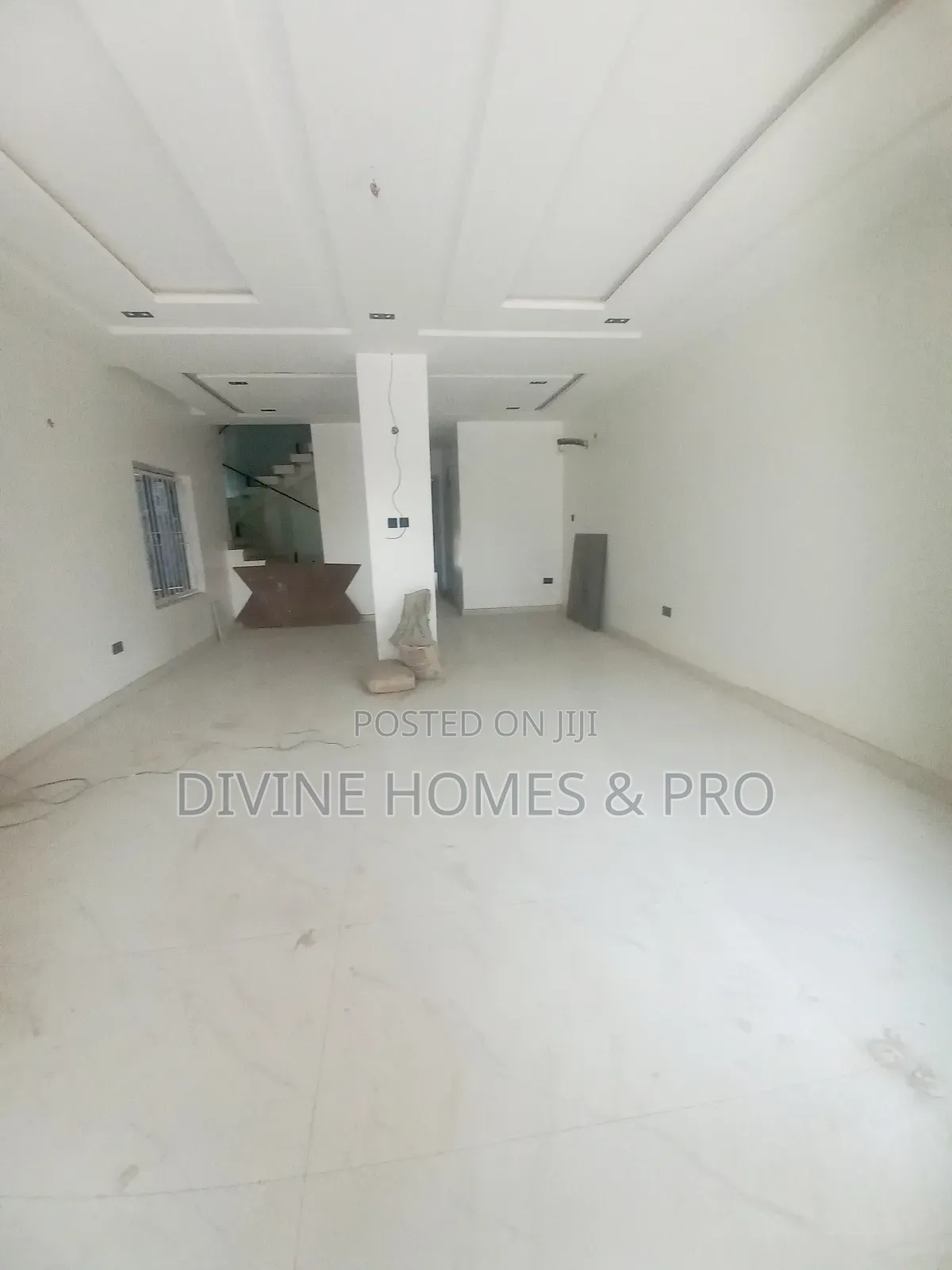 5bdrm Duplex in Durumi for sale in Durumi