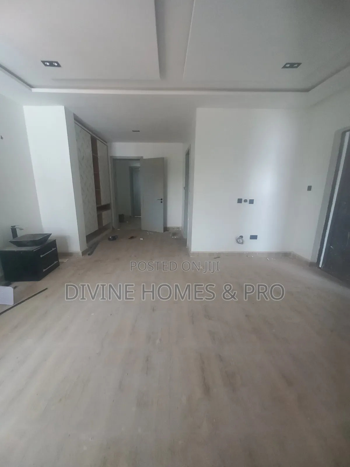 5bdrm Duplex in Durumi for sale in Durumi