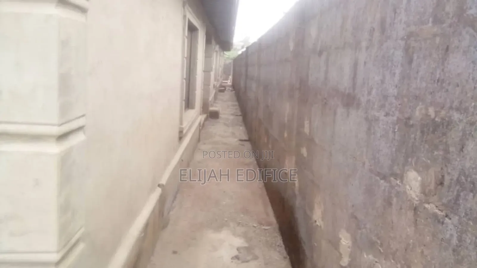 6bdrm Block of Flats in Imota, Ikorodu for sale in Ikorodu