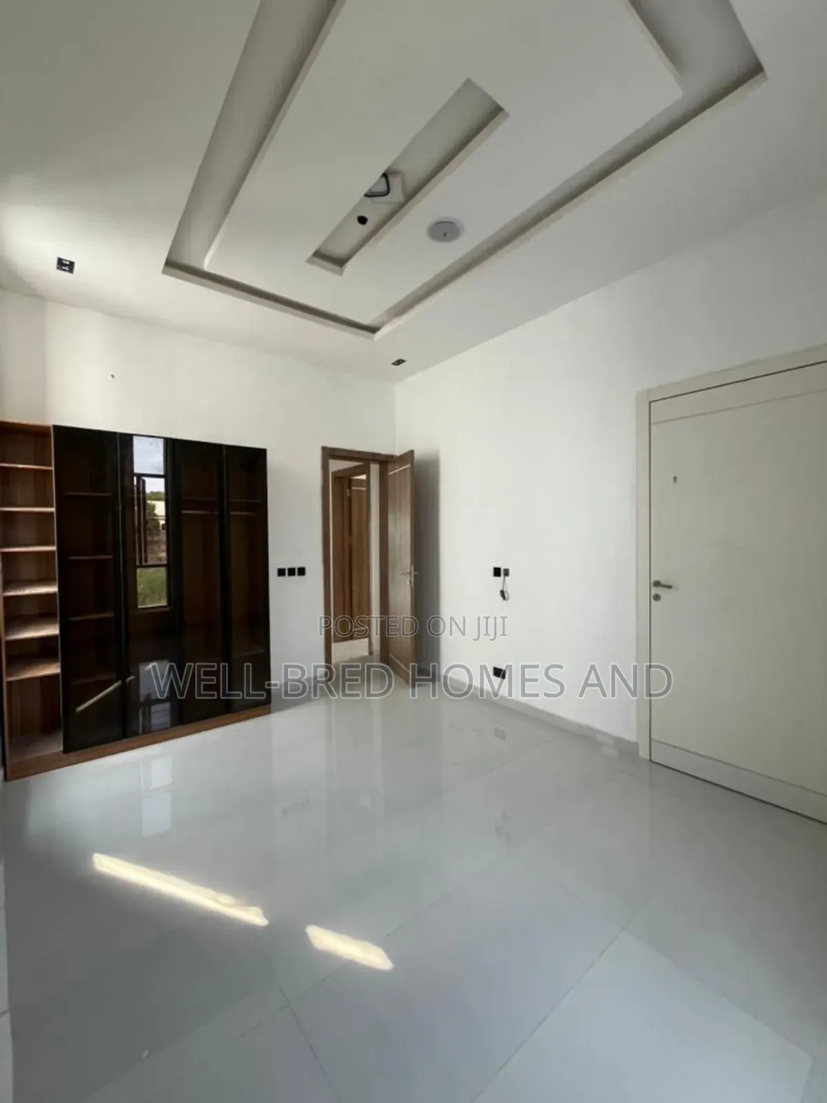 5bdrm Duplex in Chevron Lekki Lagos for sale in Chevron