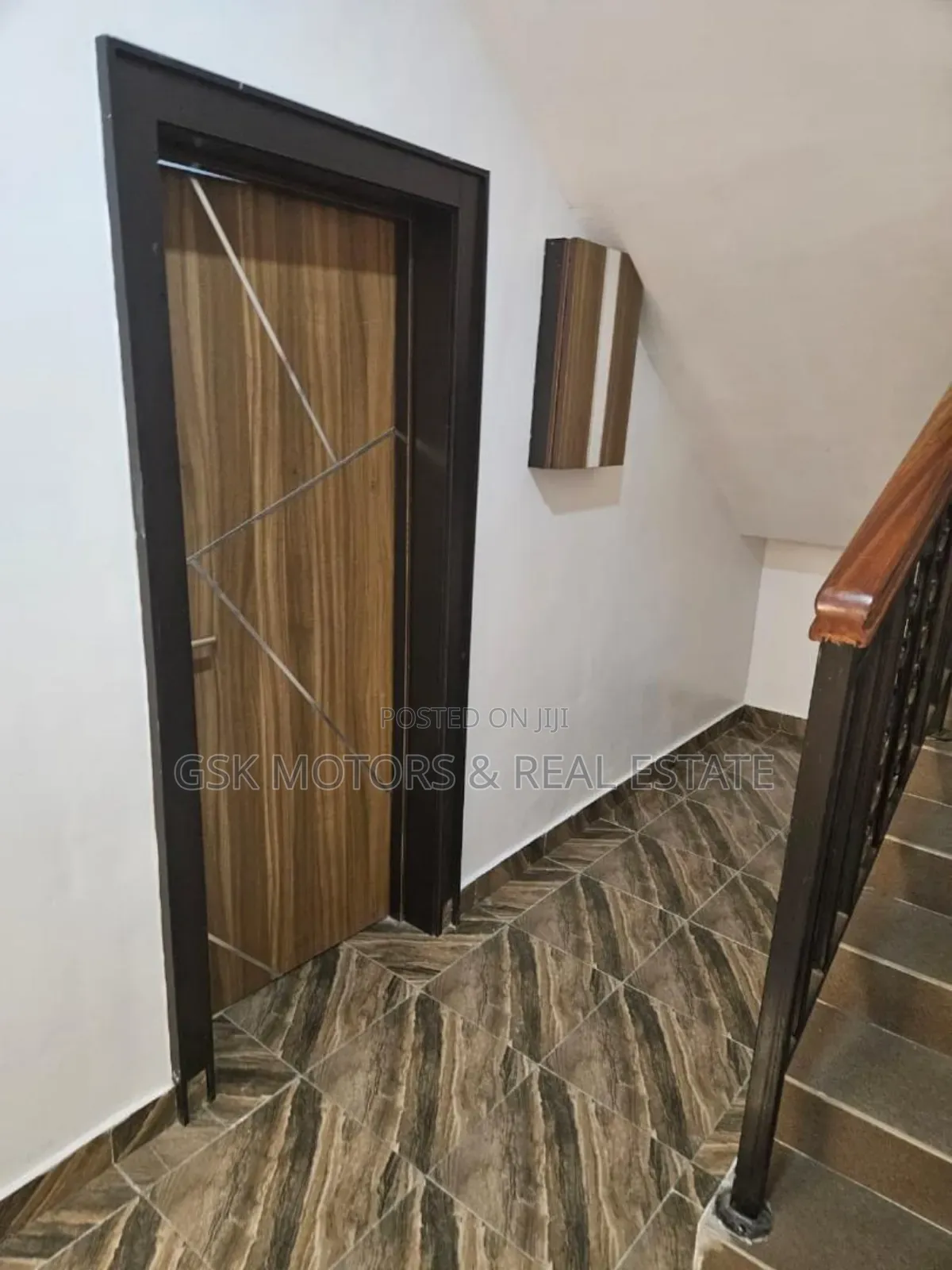 5bdrm Duplex in Ilasan Housing for sale in Ilasan