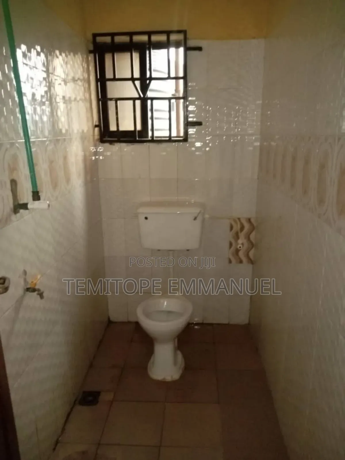 Commercial Wearhouse on the Road 3200sqm Land in Apapa