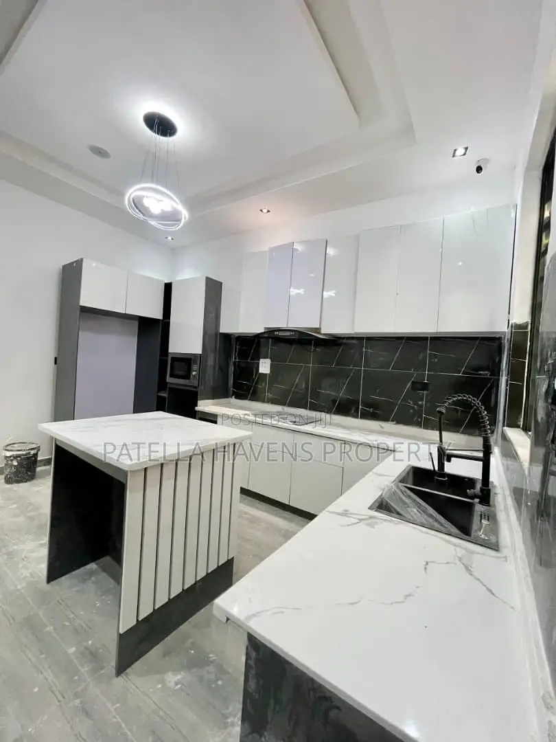 Exquisitely Designed 4 and 5 Bedroom Luxury Home in Idado