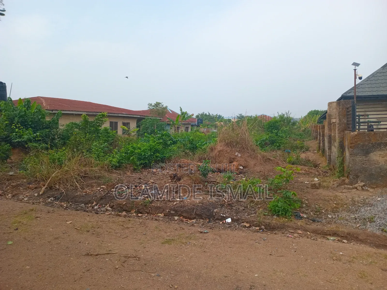 11⁄2plot Modomo in Ife
