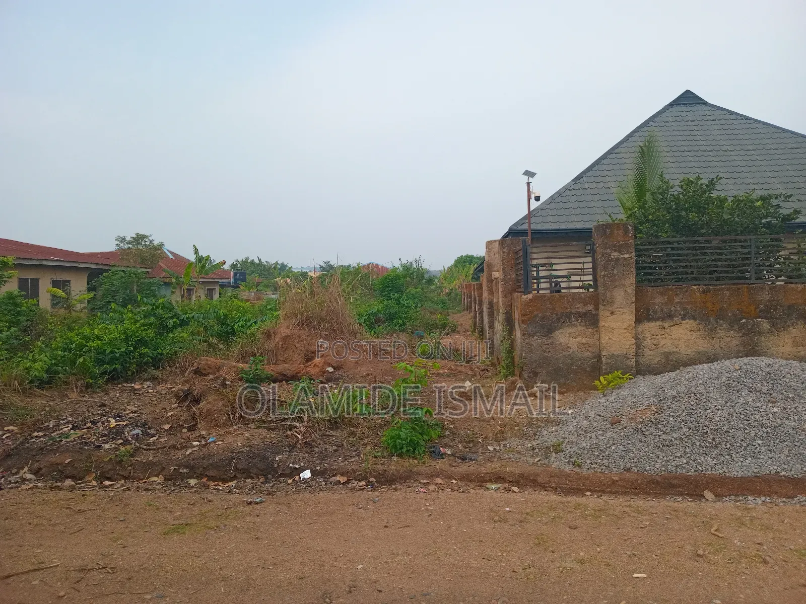 11⁄2plot Modomo in Ife