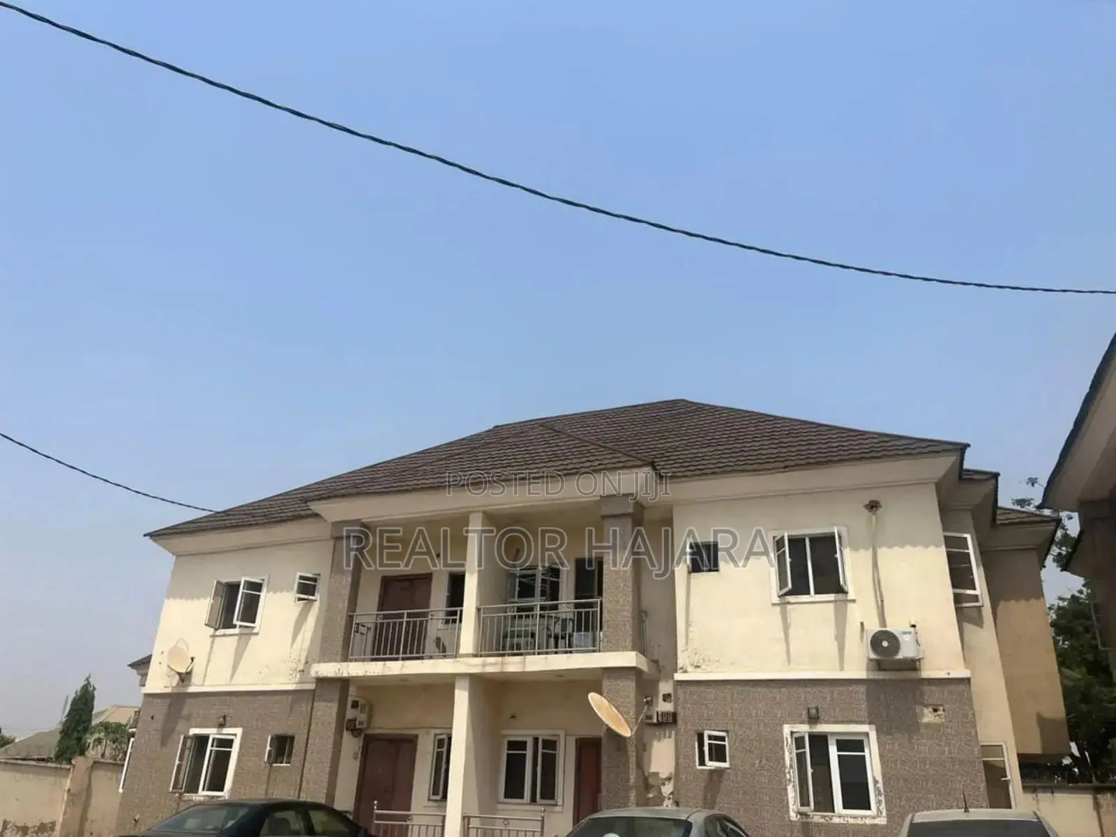 Furnished 10bdrm Chalet in Phase 2, FHA for sale in FHA