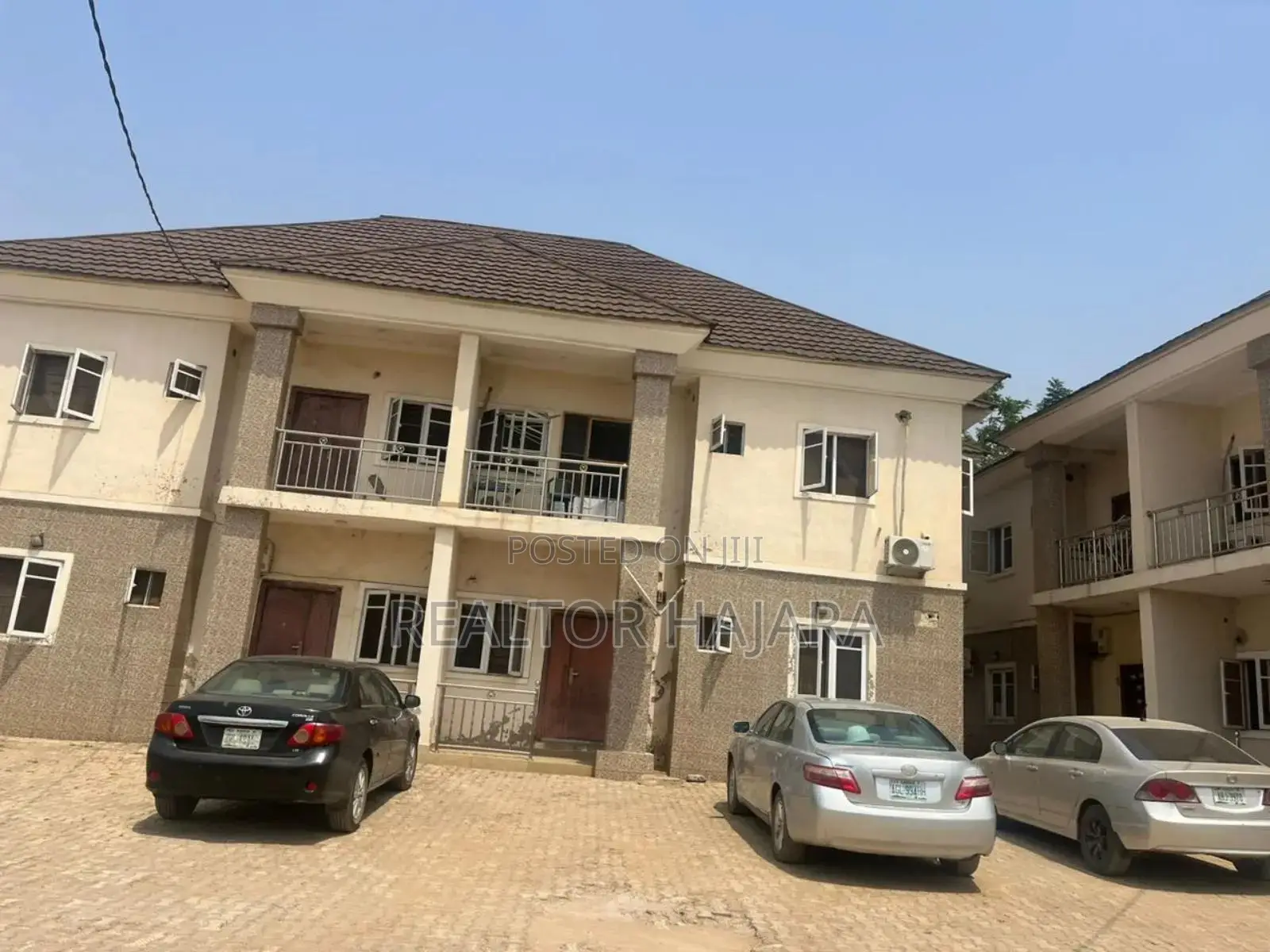 Furnished 10bdrm Chalet in Phase 2, FHA for sale in FHA