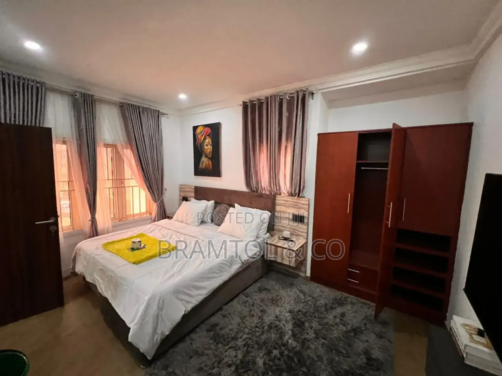 Furnished 2bdrm Block of Flats in Wuye for sale in Wuye