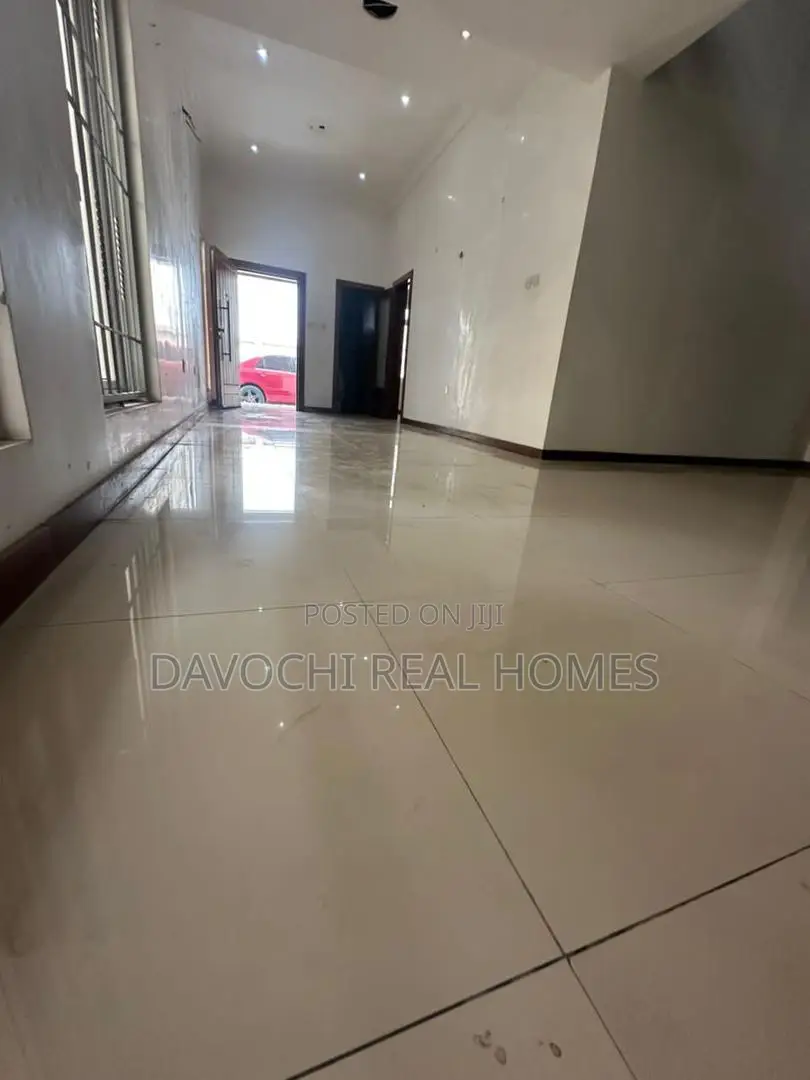 Mini Flat in Lekki Phase1 for rent in Lekki Phase 1