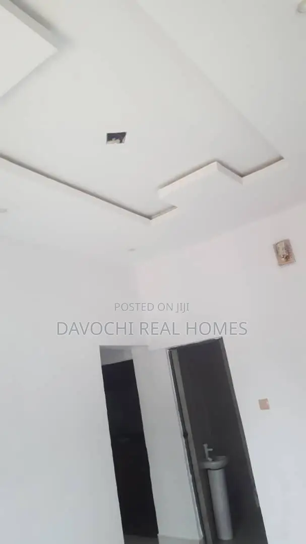 Mini Flat in Ikota, Lekki for rent in Ikota