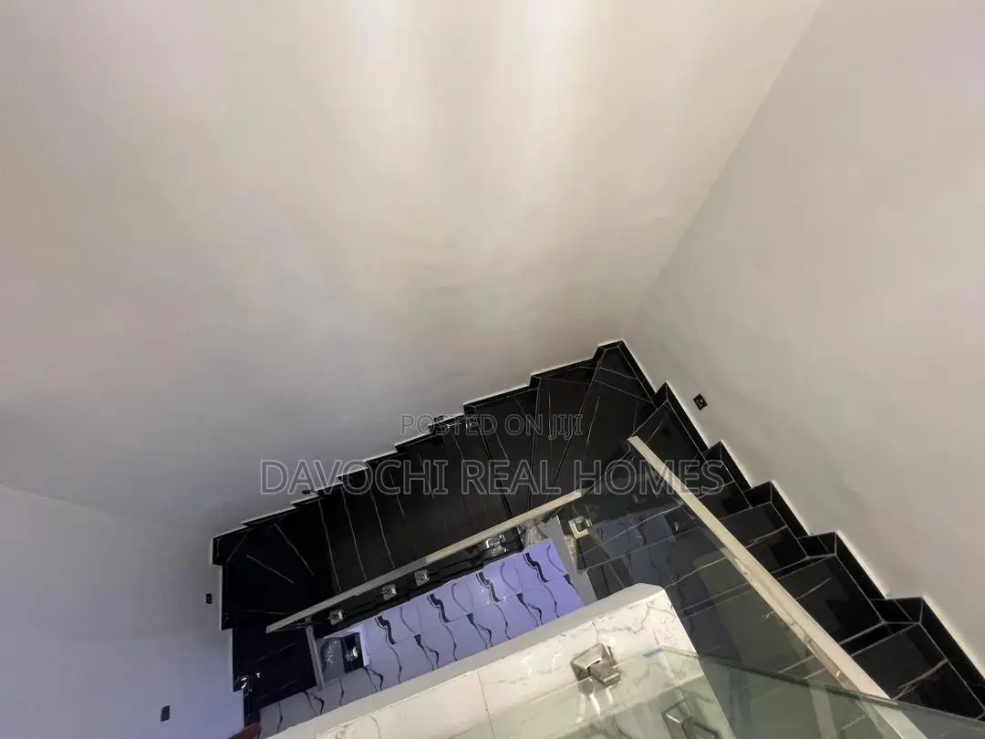 Furnished 4bdrm Duplex in New Road, Igbon for rent in Igbo-efon