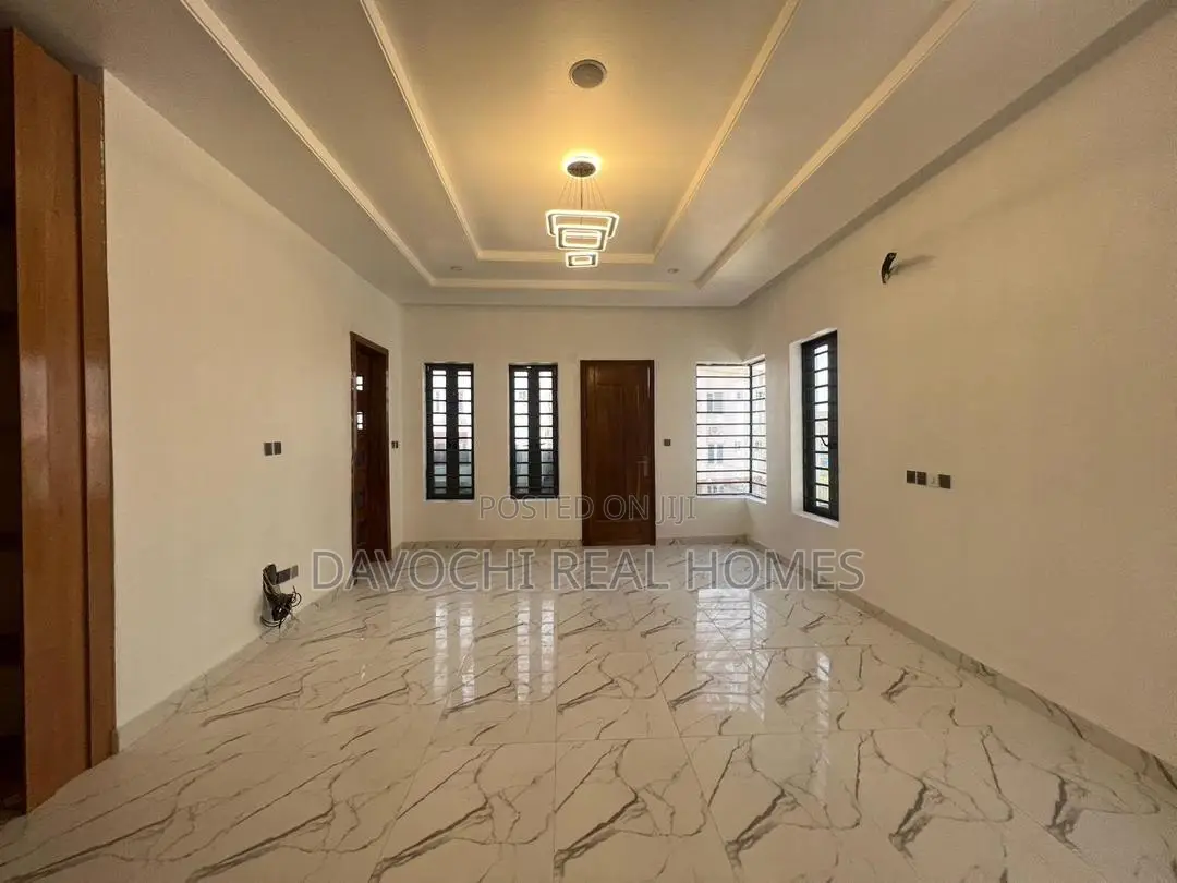 Furnished 4bdrm Duplex in New Road, Igbon for rent in Igbo-efon