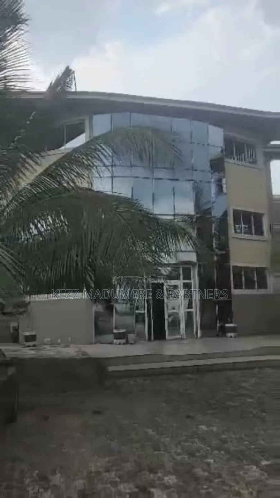 For Sale:Purposefully Built Well Equipped Hospital at Gra,Ph in GRA Phase 3 / Port-Harcourt