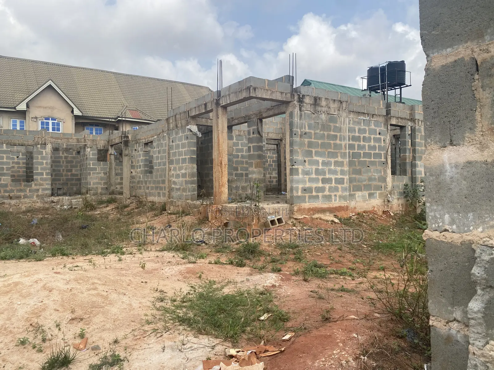 10bdrm Block of Flats in Benin City for sale in Benin City