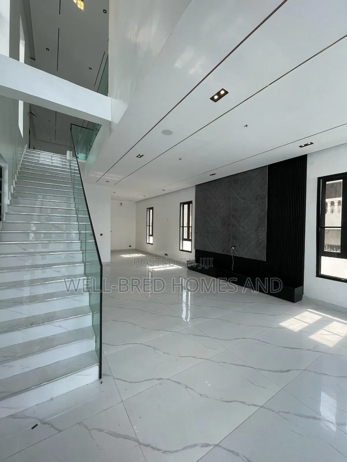 5bdrm Duplex in Ikota Lekki Lagos for sale in Lekki
