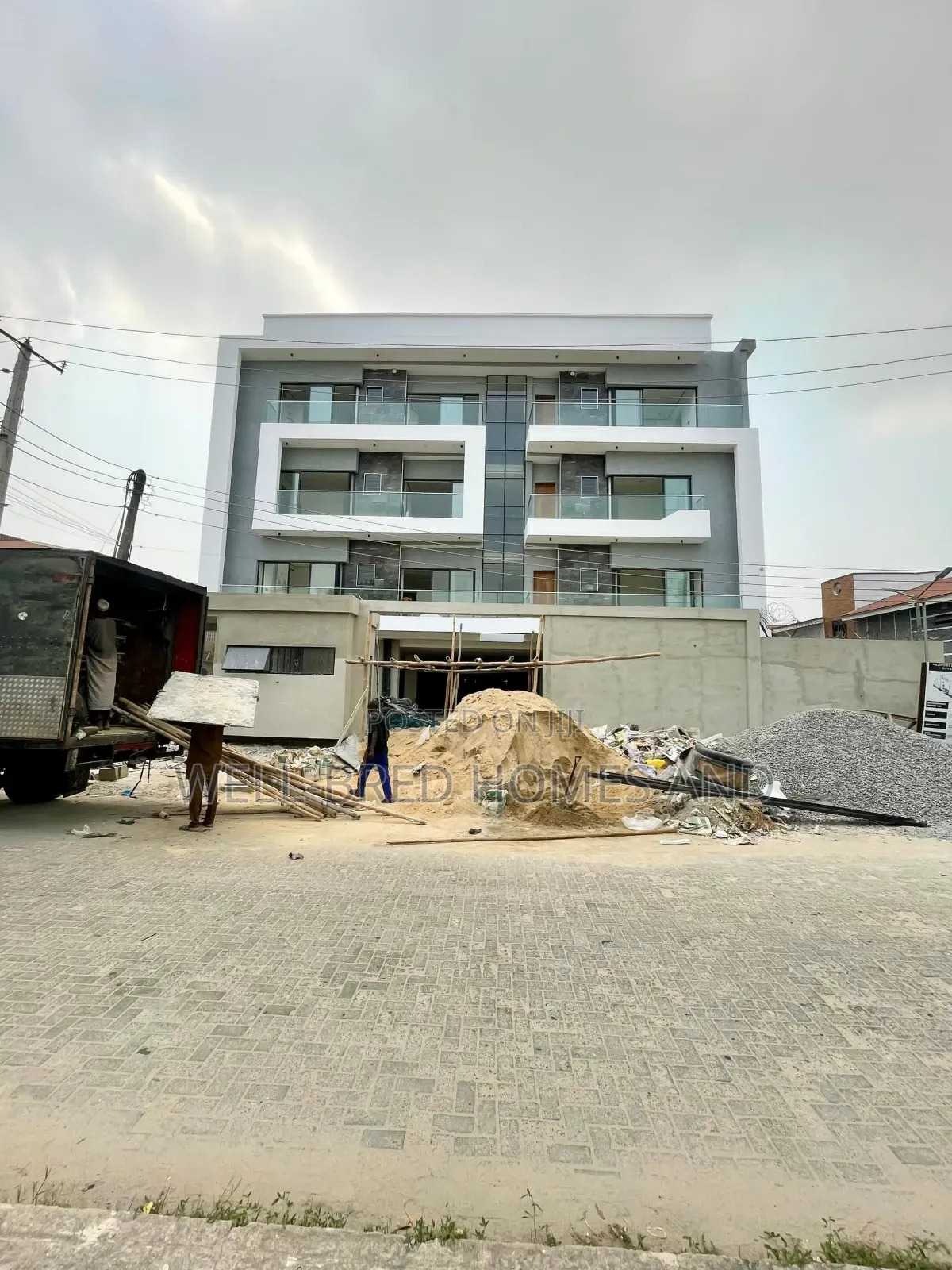 3bdrm Apartment in Lekki Phase 1 for sale in Lekki Phase 1
