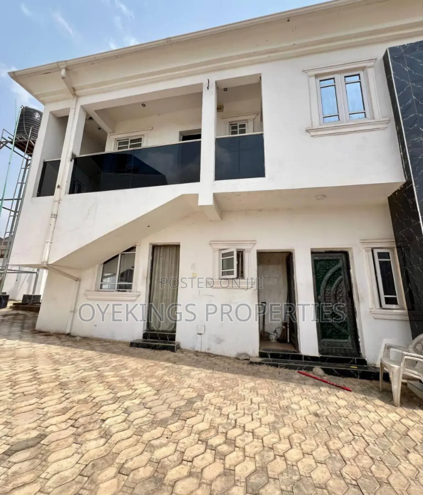 7bdrm Duplex in Adeoje Estate, Akala Express for sale in Akala Express
