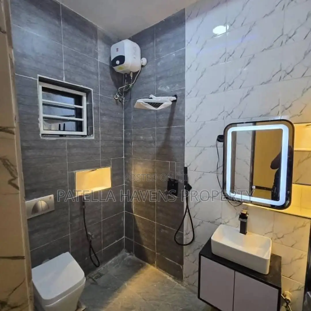 Fully Detached Bungalow in Gwaripa in Gwarinpa