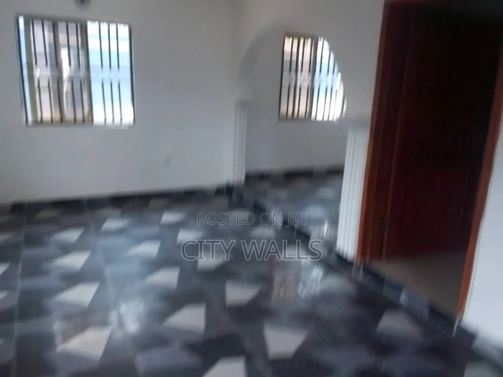 2bdrm Block of Flats in Ogombo for rent in Ogombo