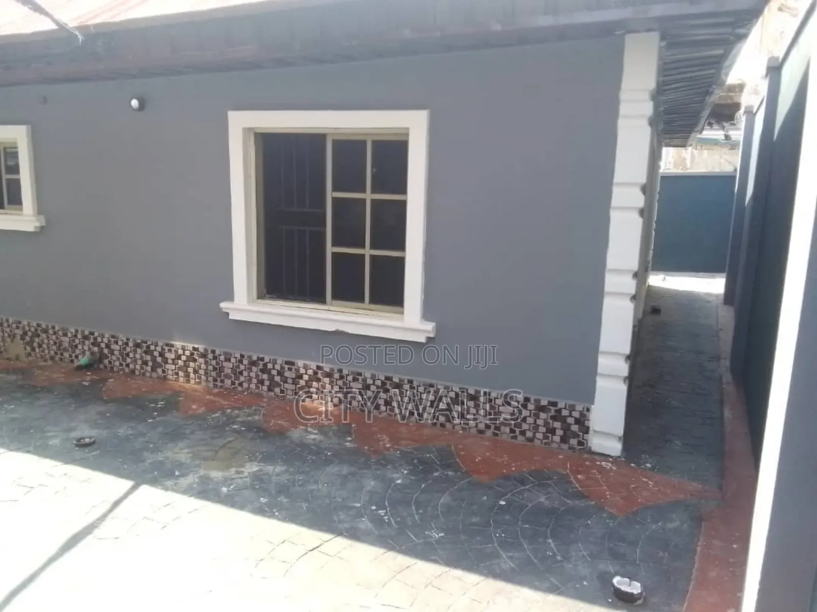 2bdrm Block of Flats in Ogombo for rent in Ogombo