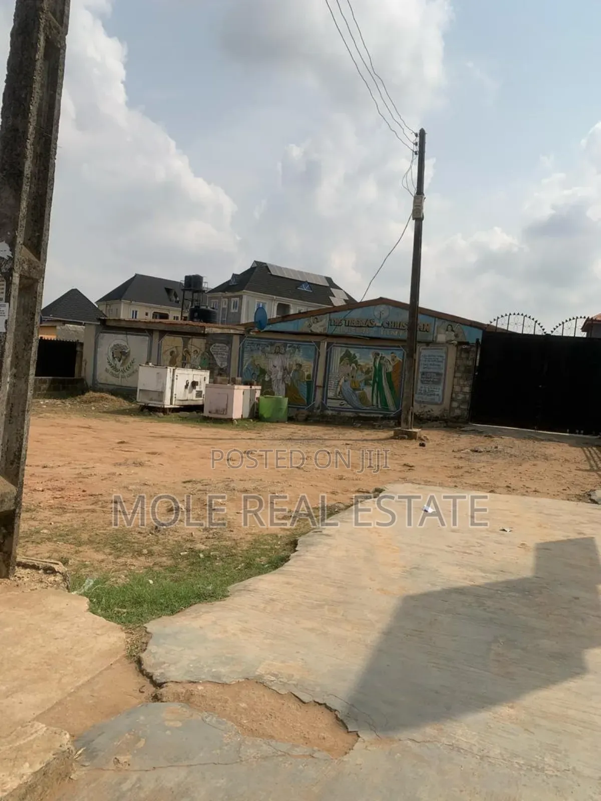 Half Plot Facing Governor's Rd Good 4 Fast Food and Eatery in Governors Road