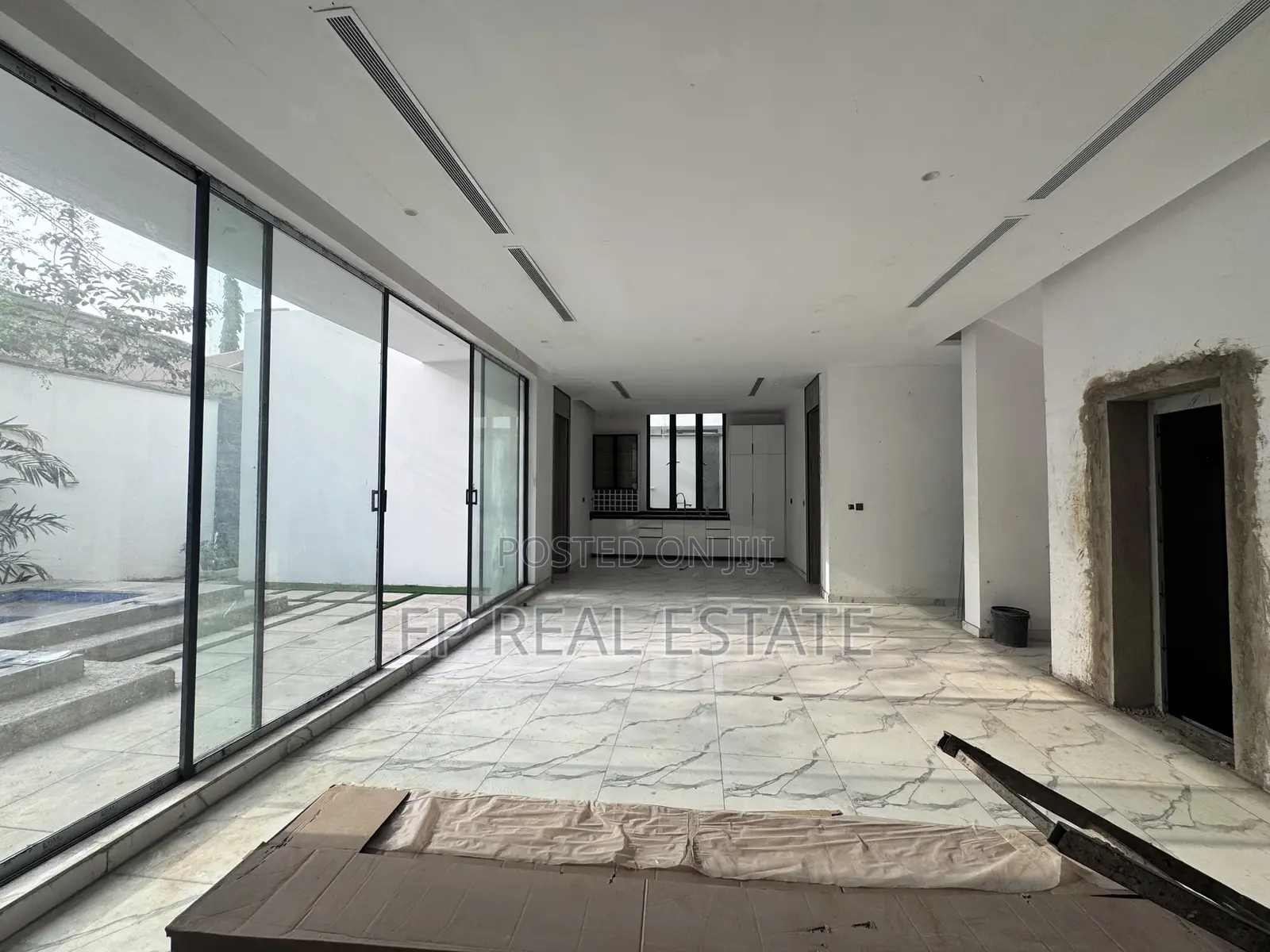 6bdrm Duplex in Maitama for sale in Maitama