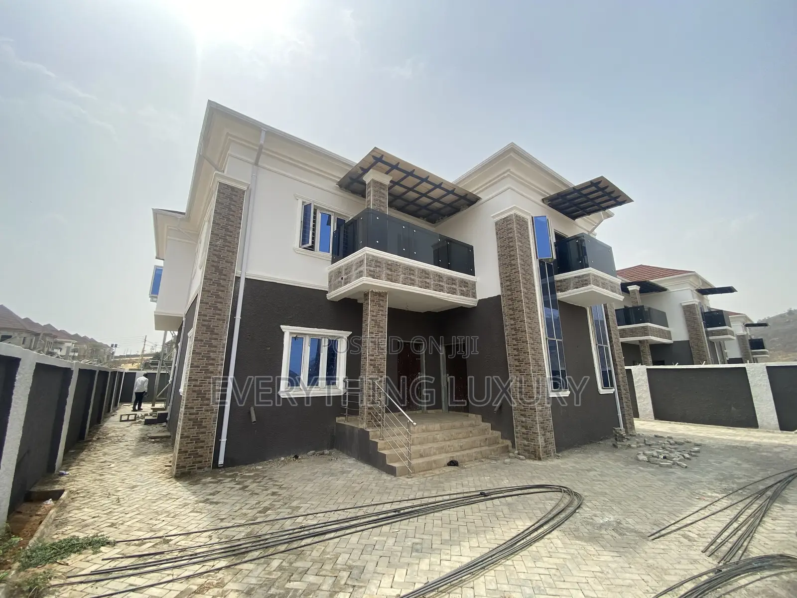Furnished 4bdrm Duplex in Scc Ushafa for rent in Ushafa