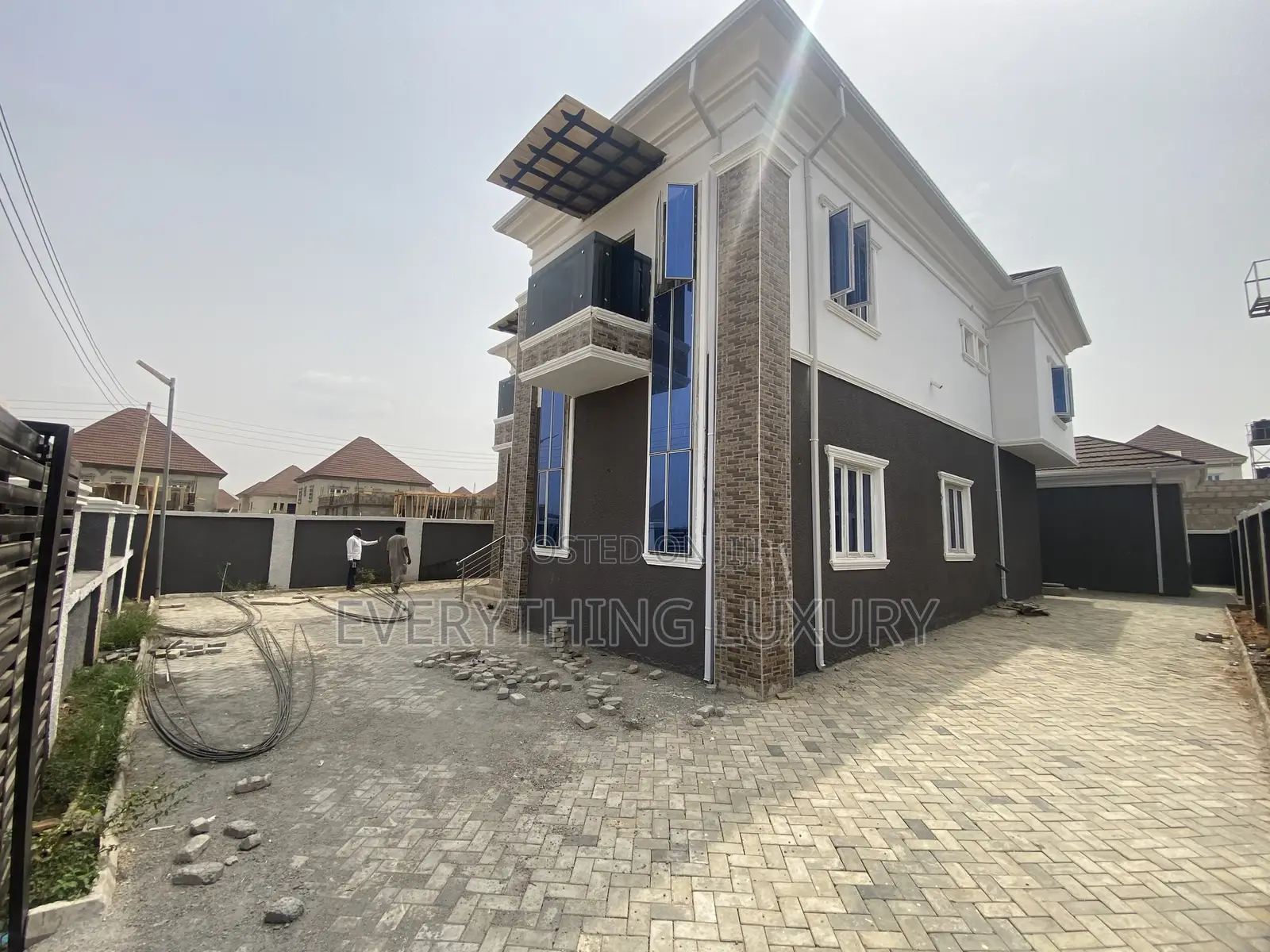 Furnished 4bdrm Duplex in Scc Ushafa for rent in Ushafa
