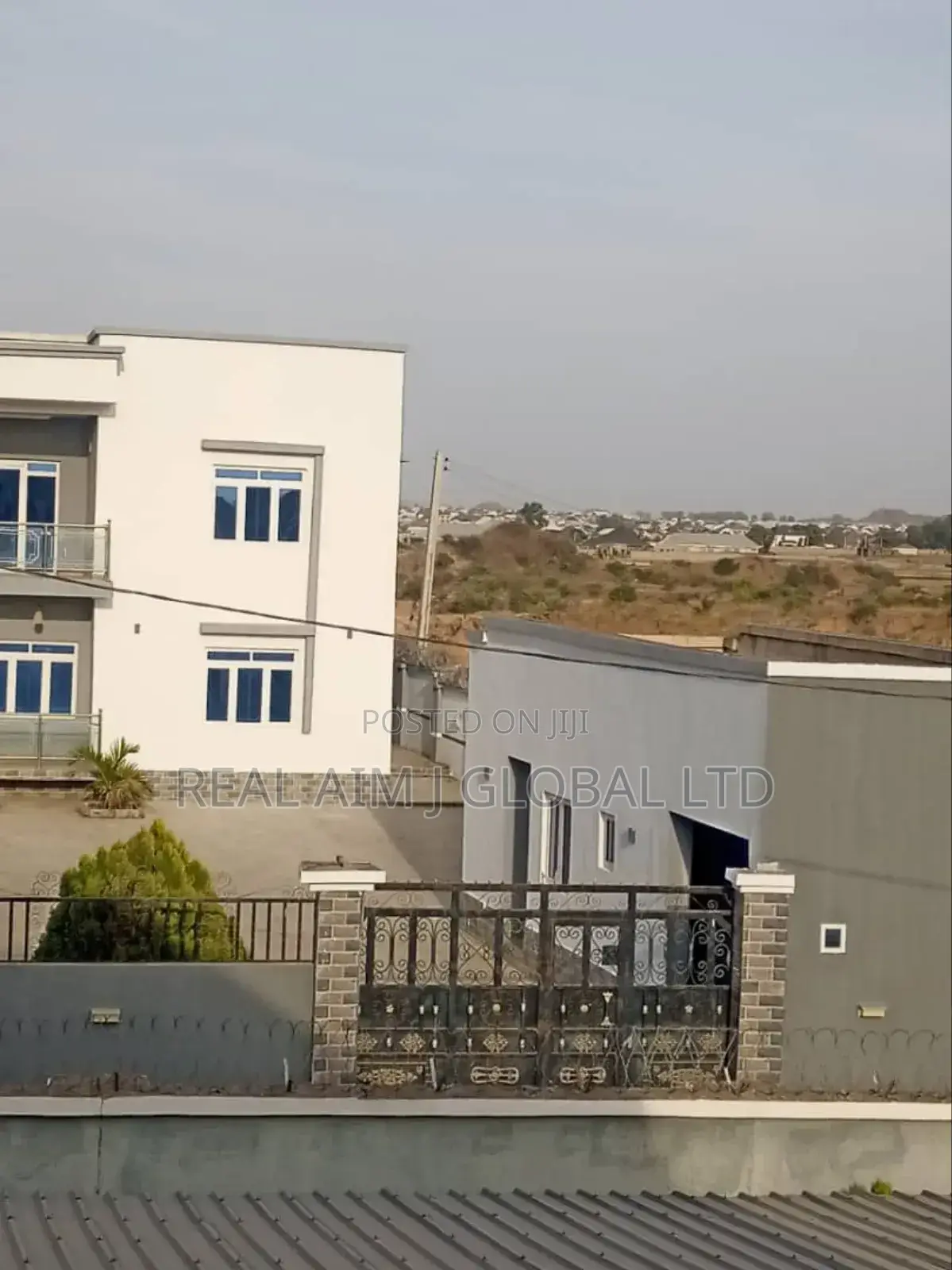 4bdrm Duplex in Jos for sale in Jos