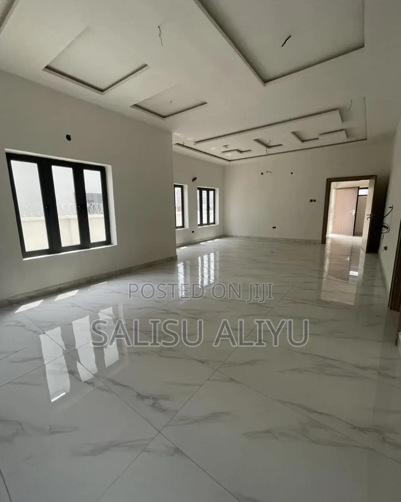 4bdrm Duplex in Life Camp Nnpc for sale in Life Camp