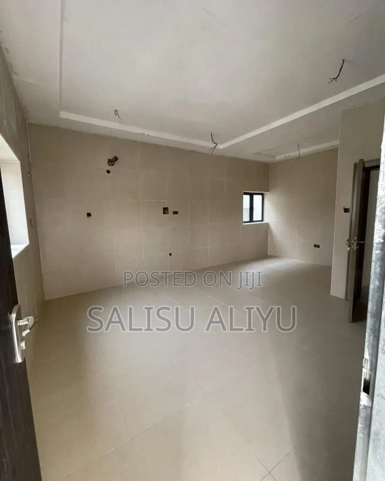 4bdrm Duplex in Life Camp Nnpc for sale in Life Camp