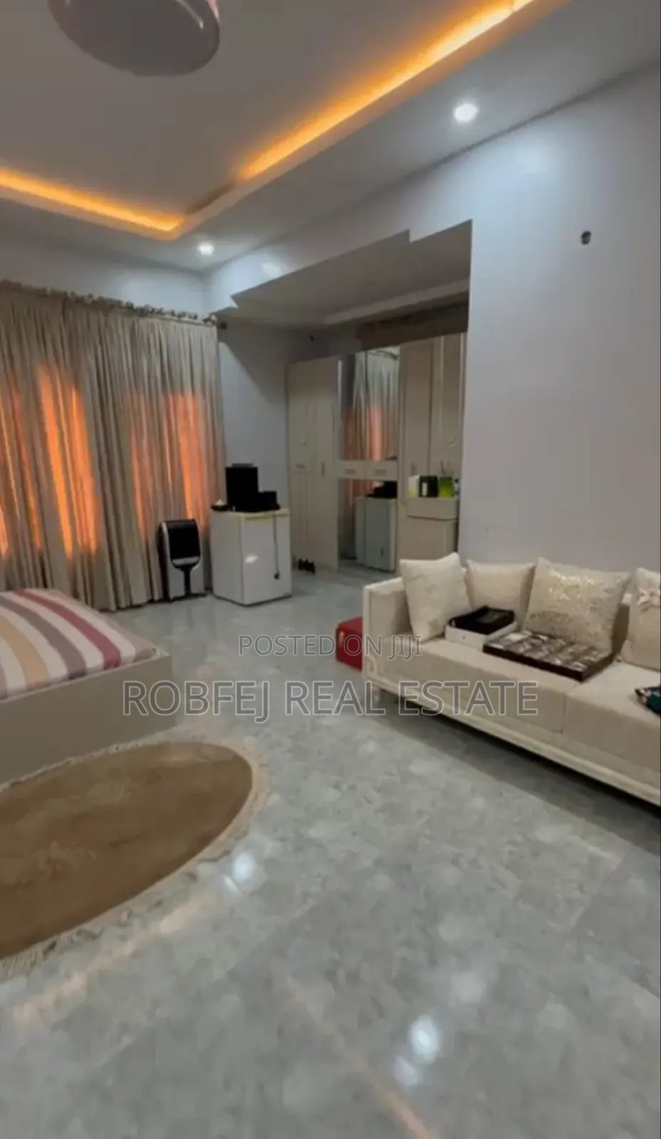 Furnished 5bdrm Duplex in Life Camp for sale in Life Camp