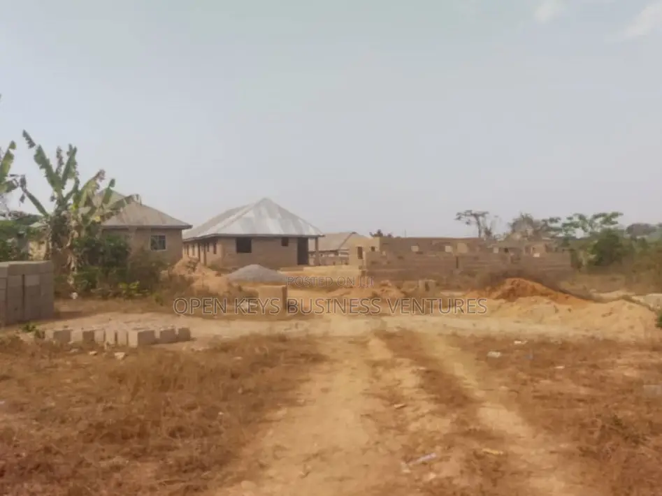 20 Plots of Residential Land in Akala Express