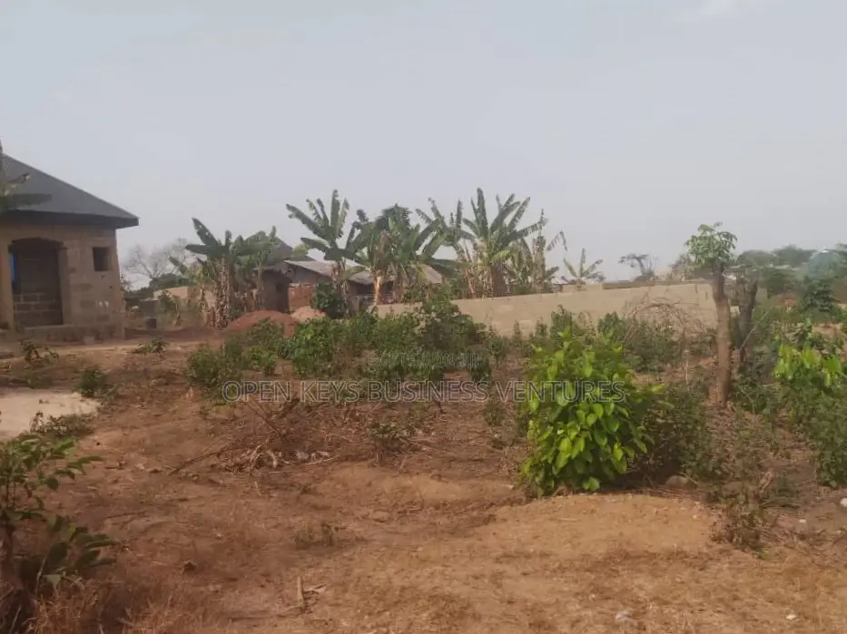 20 Plots of Residential Land in Akala Express