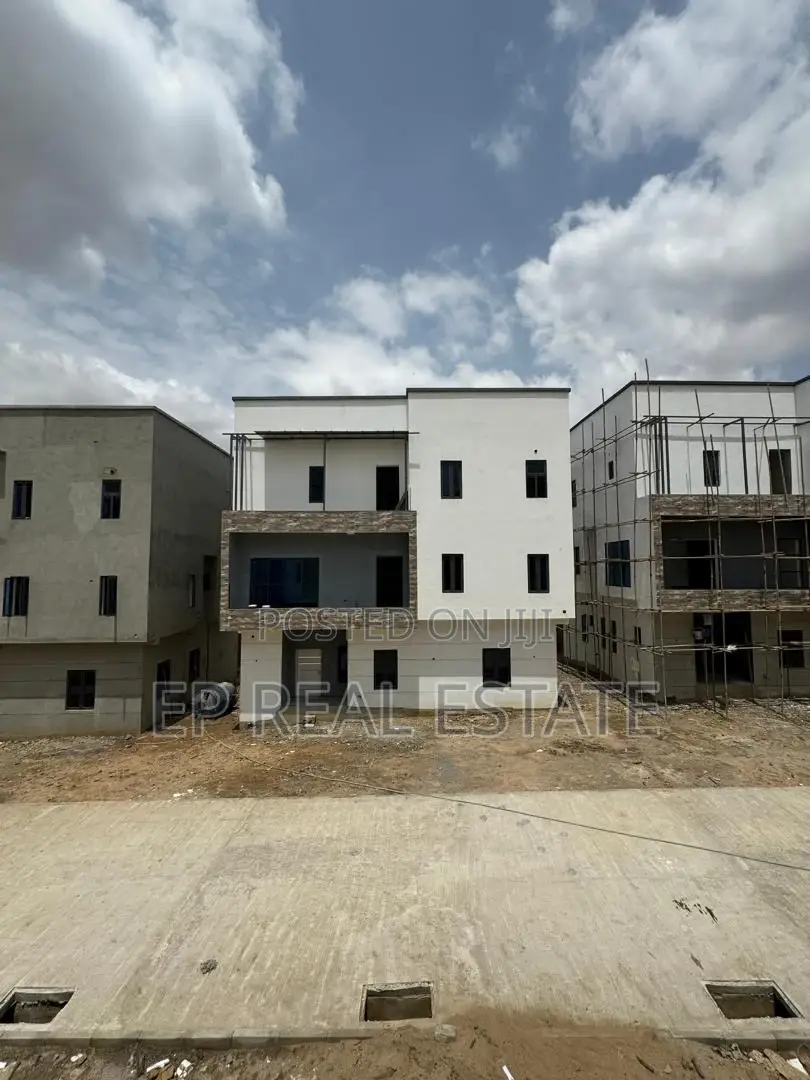 6bdrm House in Guzape District for sale in Guzape District