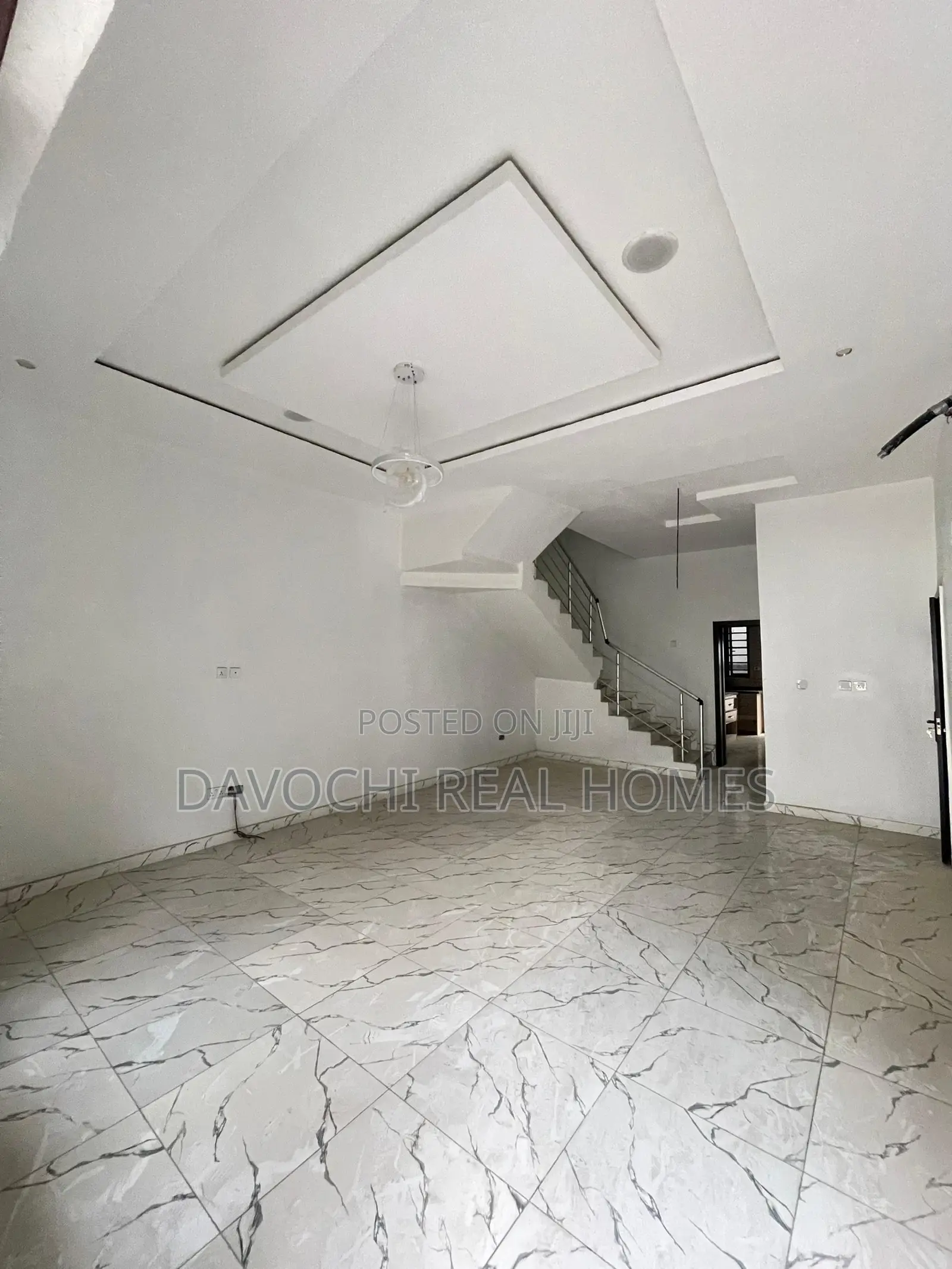 4bdrm Duplex in Orchid Road, Lekki for sale in Lekki Phase 1