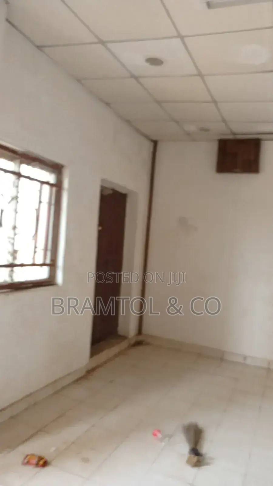 3rd Floor Office or Shop Space in Wuye in Wuye