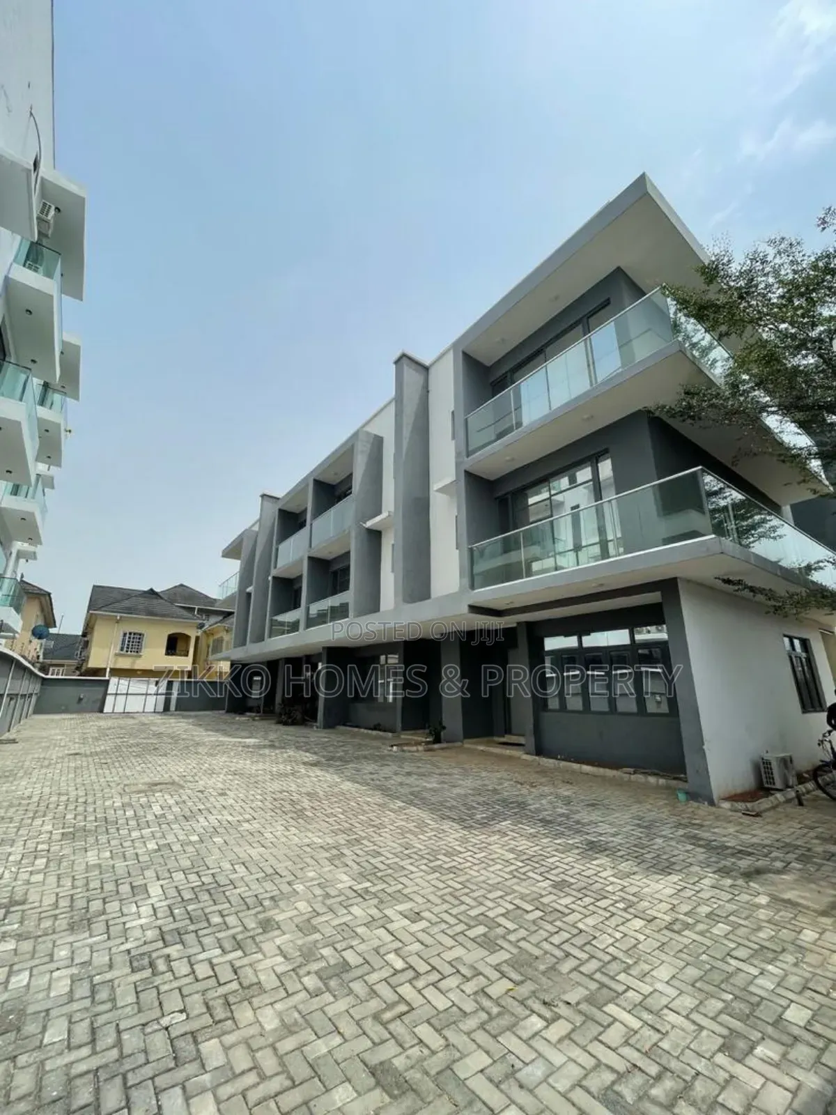 4bdrm Townhouse/Terrace in Chevron Drive, Lekki for sale in Lekki