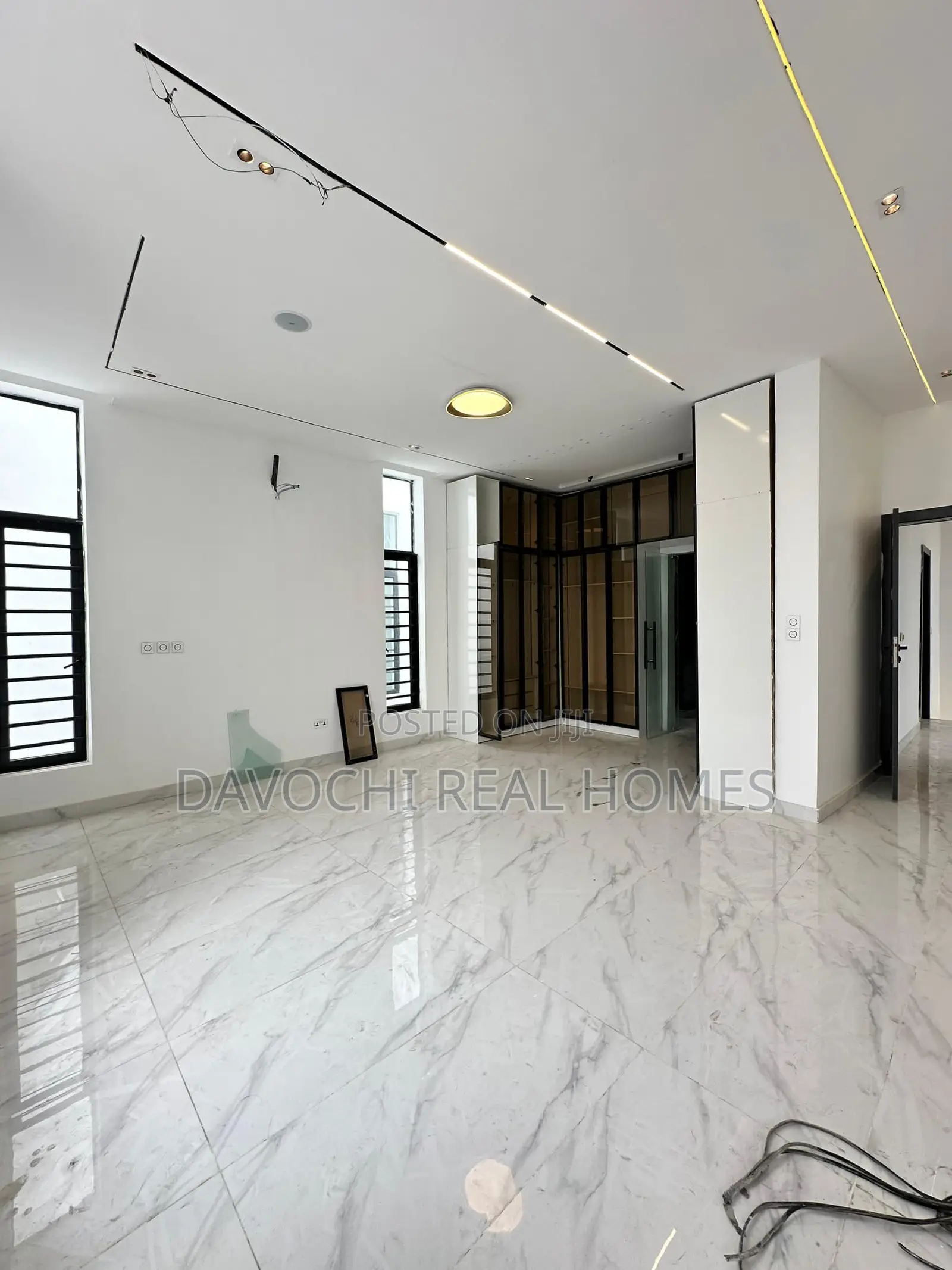 4bdrm Duplex in Orchid Road, Lekki for sale in Lekki Phase 1
