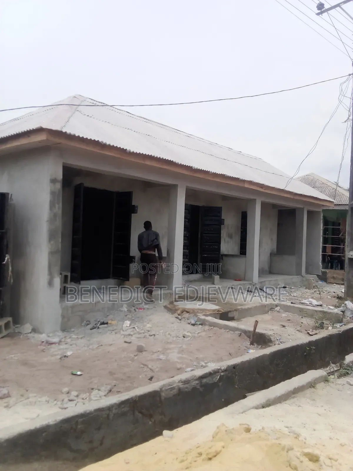 Shop to Lease in Awoyaya