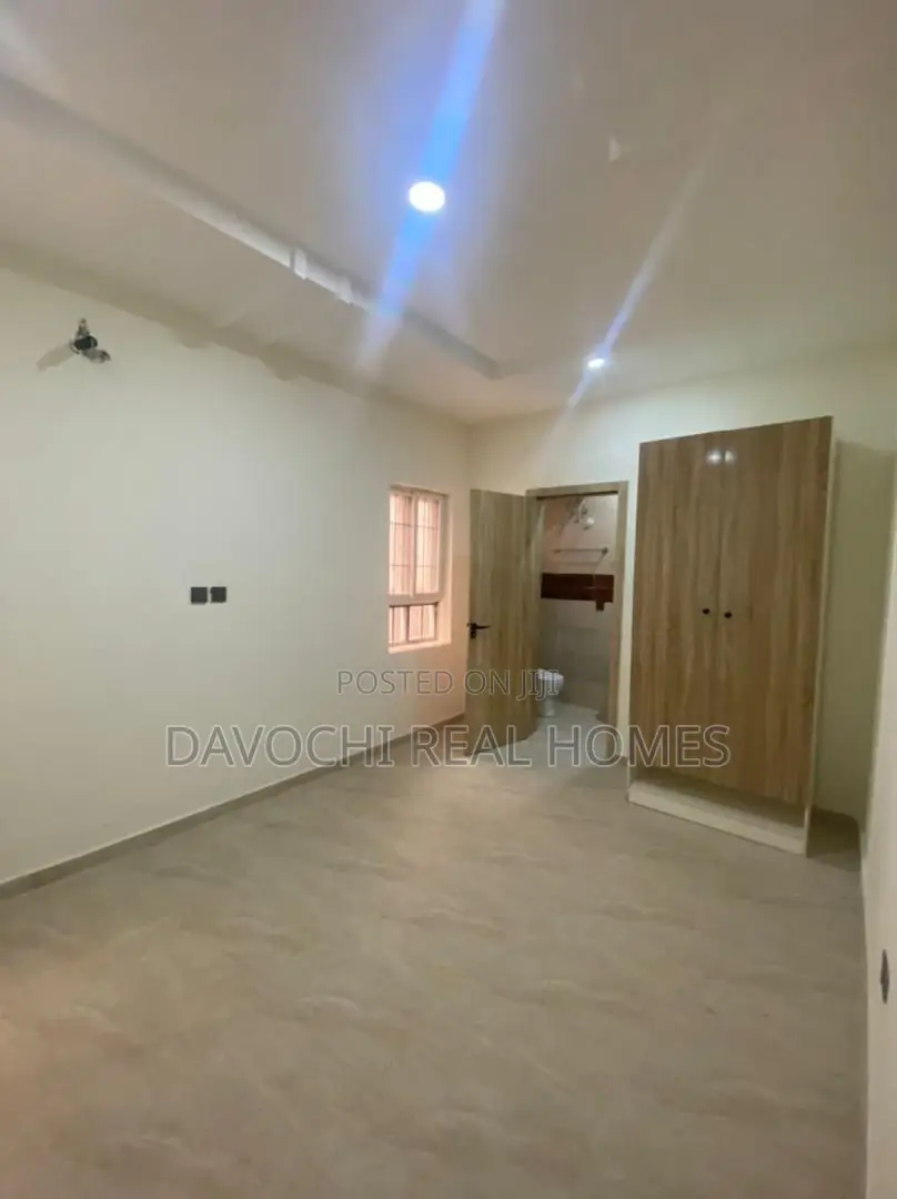 5bdrm Apartment in Chevron for rent in Chevron