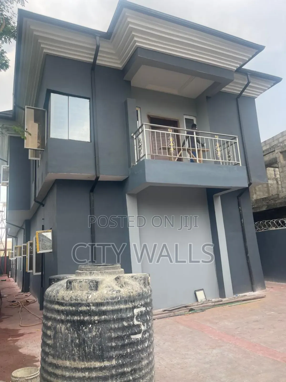 Mini Flat in Agungi for rent in Agungi