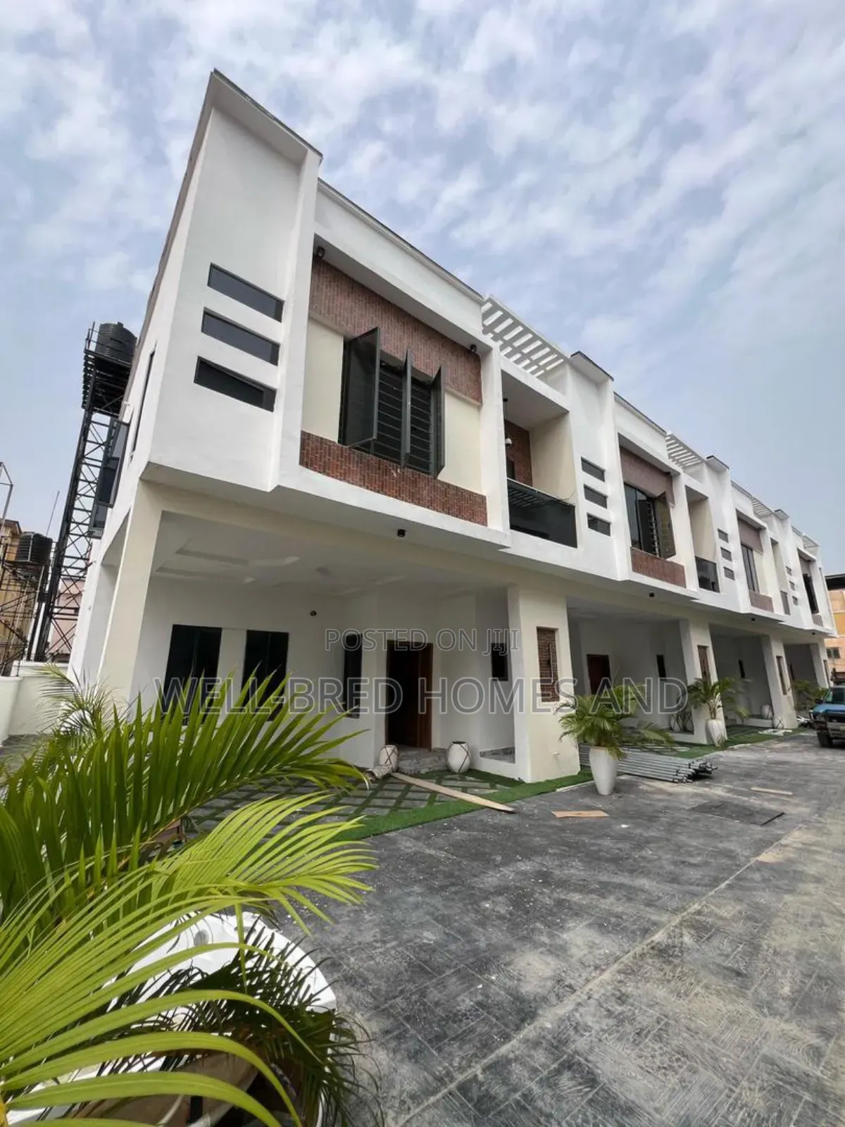 4bdrm Duplex in Igbo Efon Lekki for sale in Lekki
