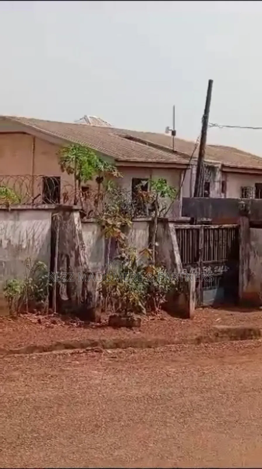 12bdrm Duplex in In A Street , At for sale in Enugu