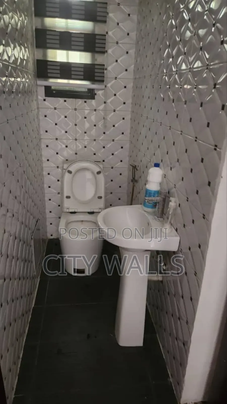 2bdrm Block of Flats in Parkview Estate for rent in Parkview Estate
