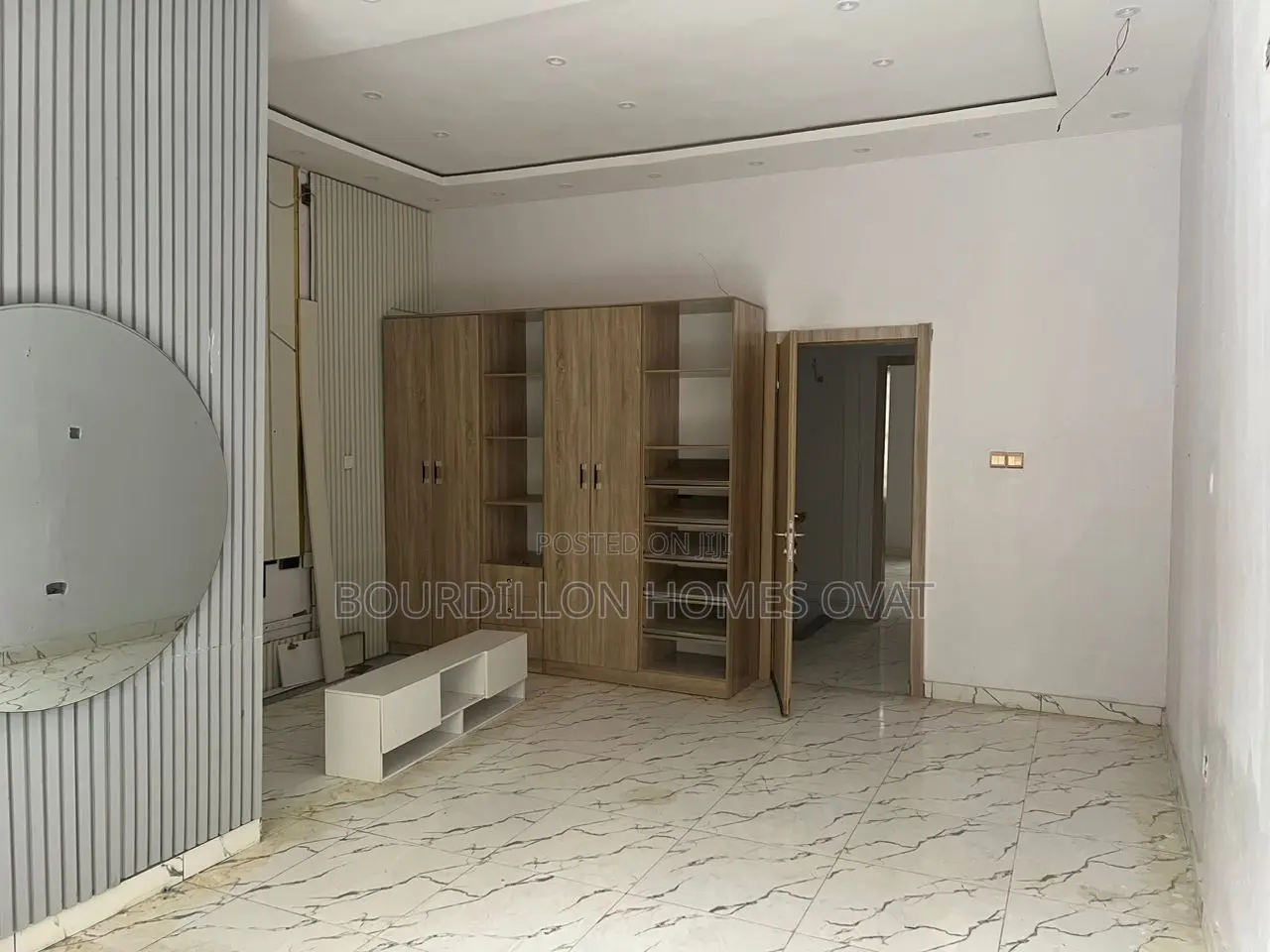 3bdrm Duplex in Ikota for sale in Ikota