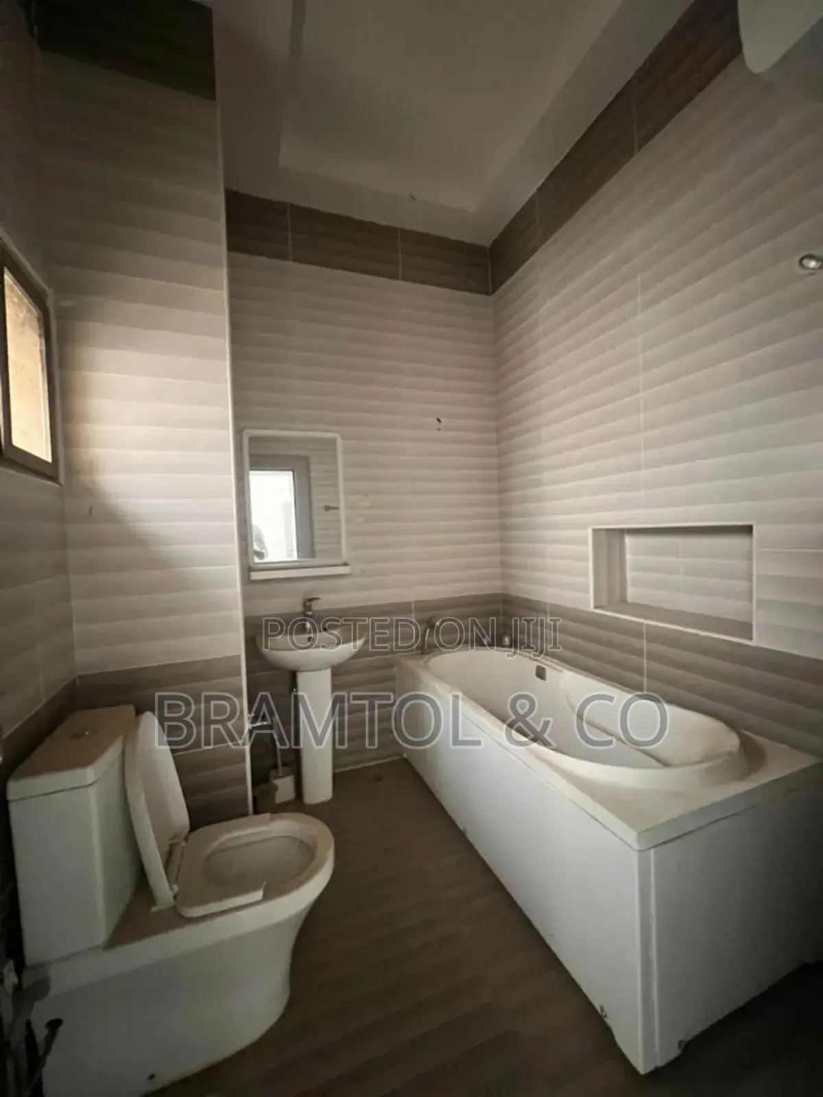 2bdrm Block of Flats in Katampe Extension for rent in Katampe Extension