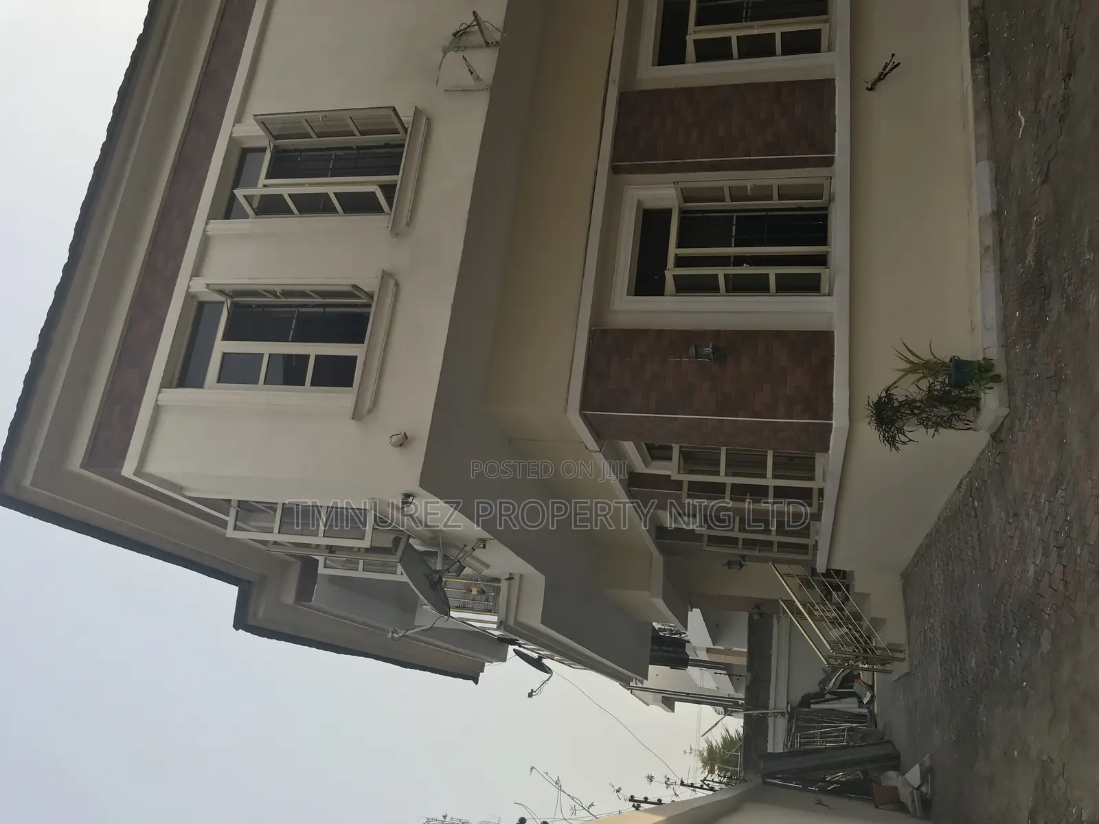 Studio Apartment in Chevy View, Chevron for rent in Chevron